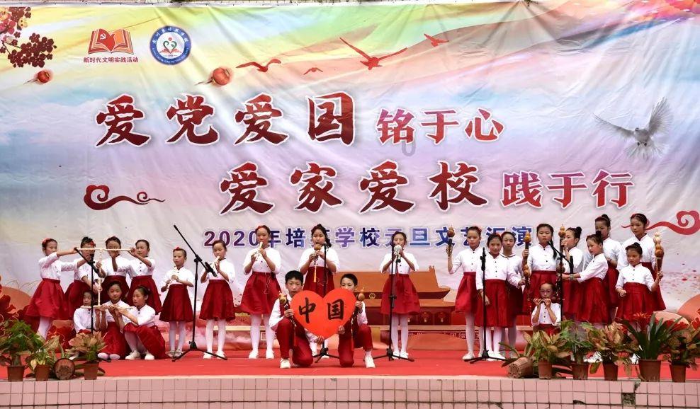 穴居人打高尔夫